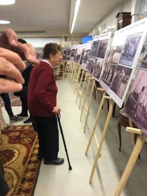 תערוכת שברי זיכרון