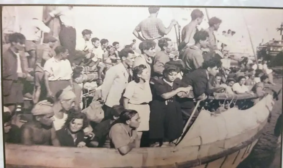 תערוכת שברי זיכרון