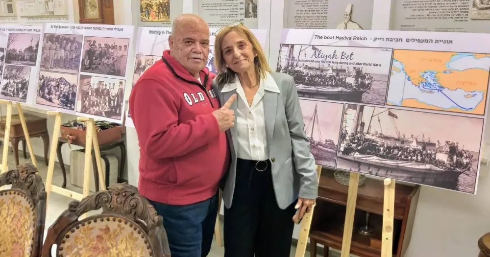 תערוכת שברי זיכרון