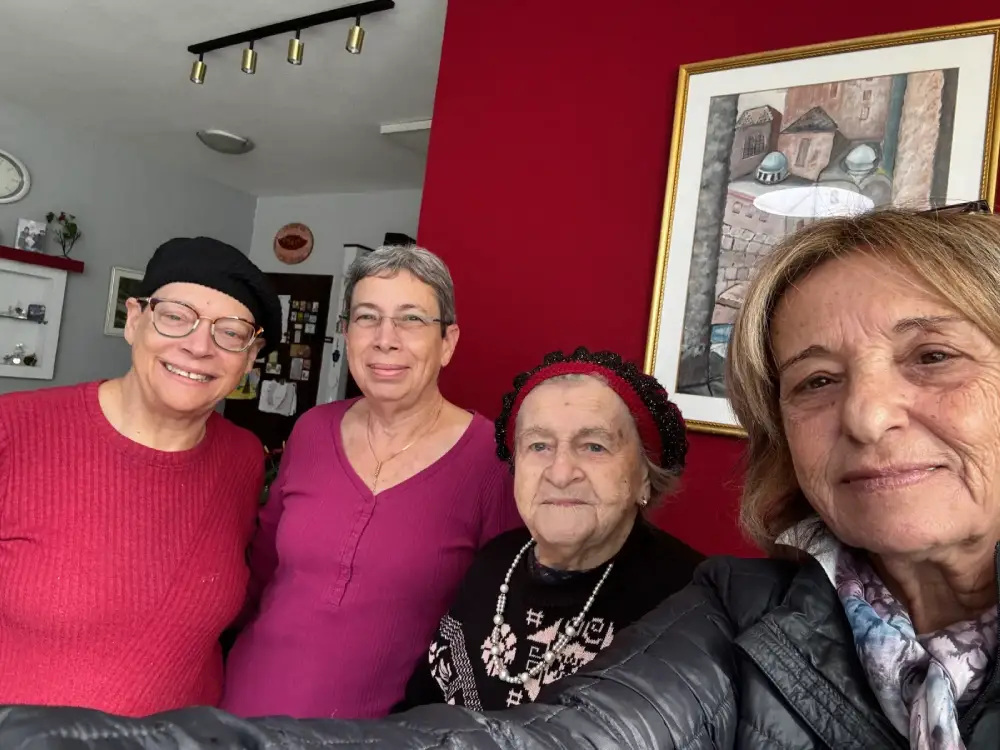 מפגש מרגש עם שורדת השואה חווה הלפרט