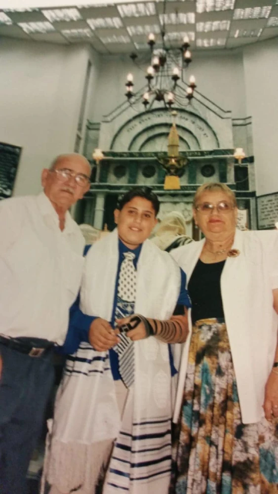 אלחנטי מואיס