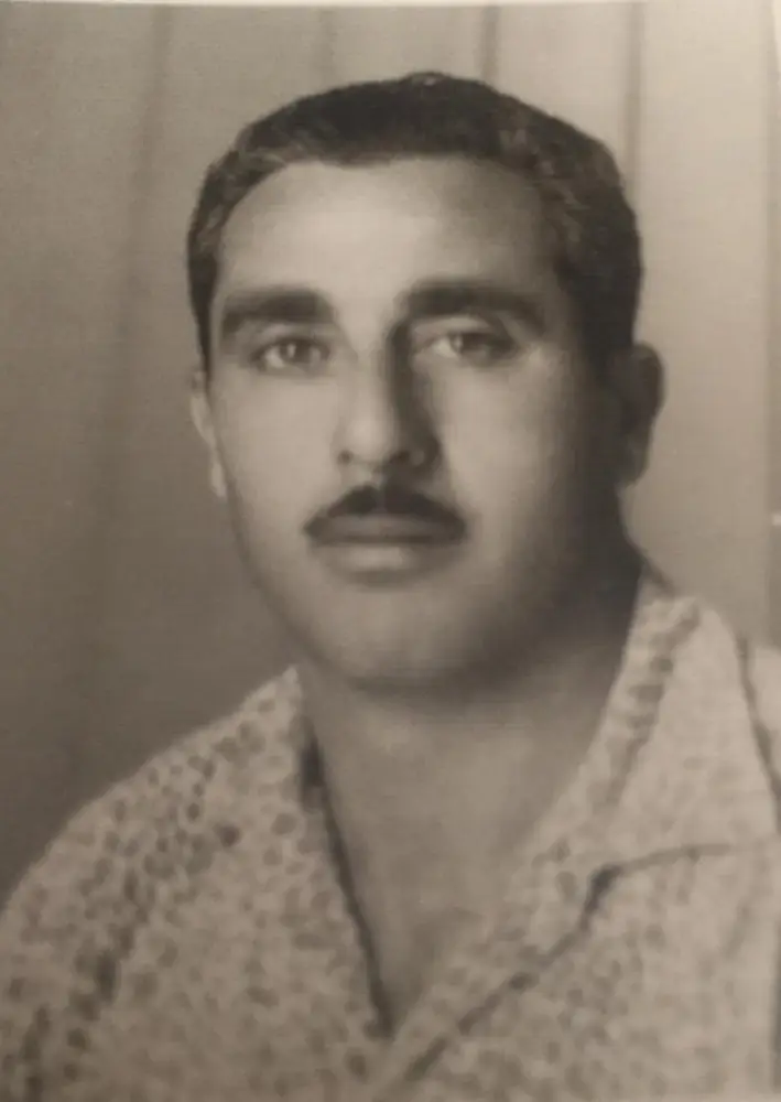 עייני איזק