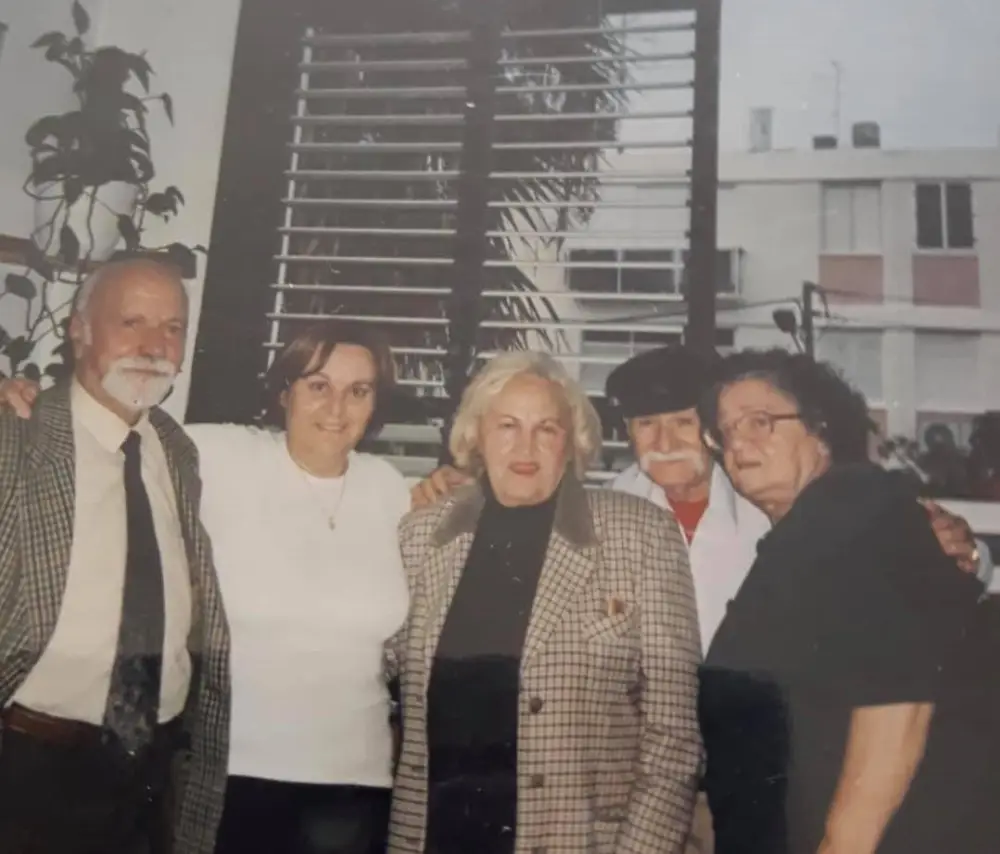 צדיק ויקטוריה ומנוח ישראל